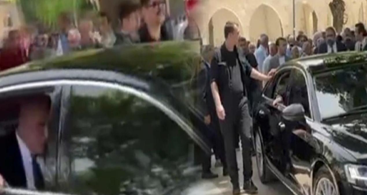 Dervişoğlu sadece yayalara açık olan Balıklıgöl’ü makam aracıyla gezdi
