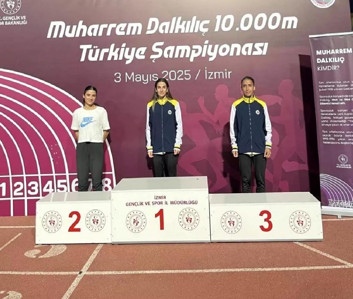 Derya Kunur, Türkiye Üçüncüsü Oldu