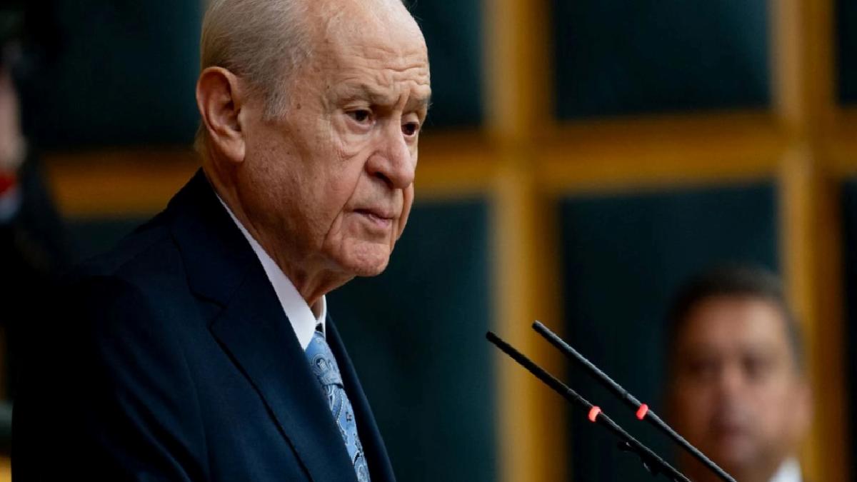 Devlet Bahçeli’den Galatasaray’a tebrik