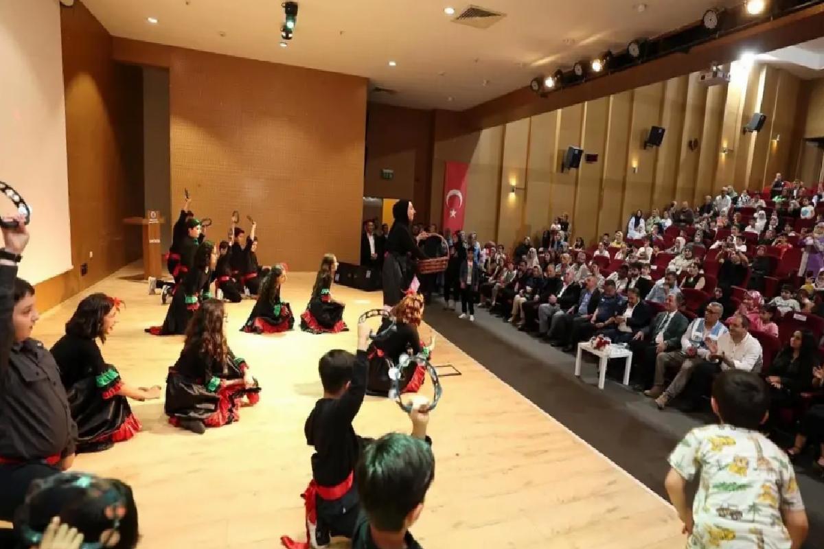 Dilovası’nda Engelliler Haftası Programı Coşkuyla Kutlandı