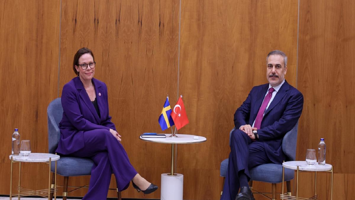 Dışişleri Bakanı Hakan Fidan, İsveçli mevkidaşı Stenergard ile görüştü