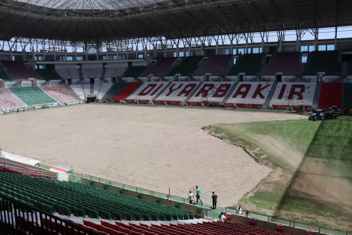 Diyarbakır Stadyumu’nda Altyapı Çalışmaları Başladı