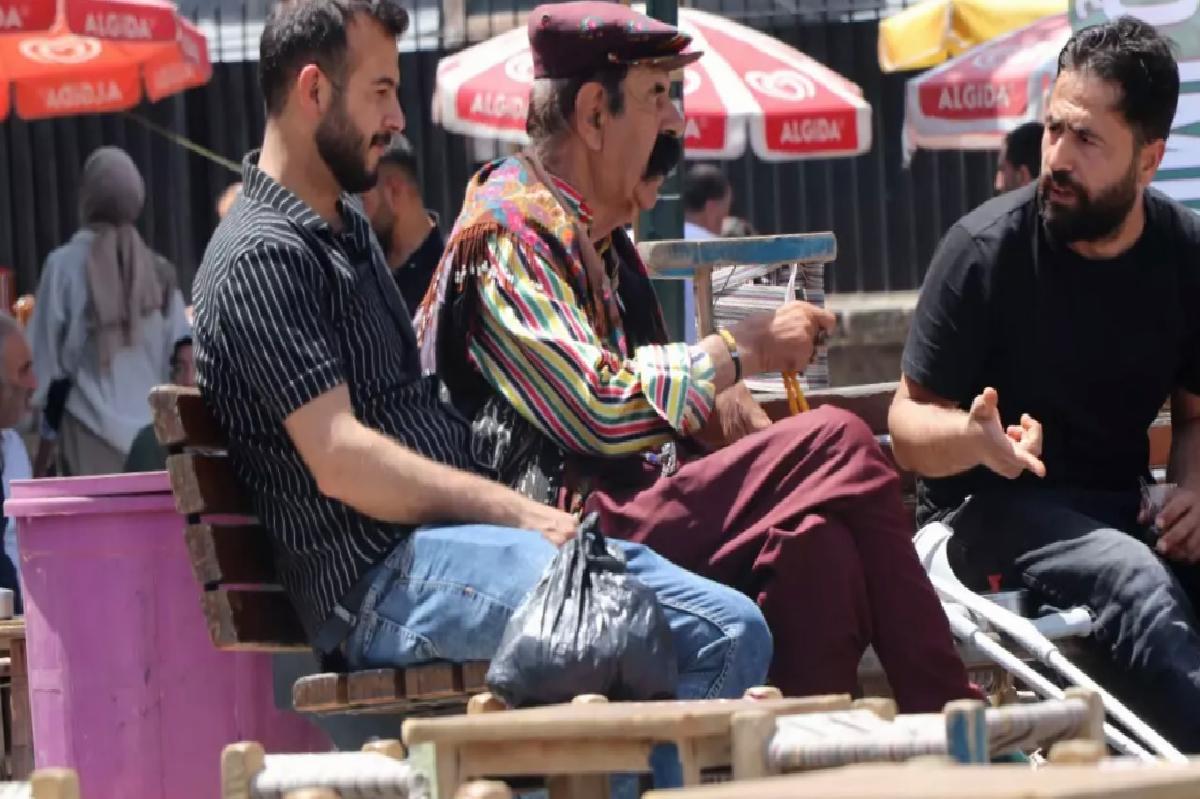 Diyarbakırlılar Barış ve Fesih Kararını Kutluyor
