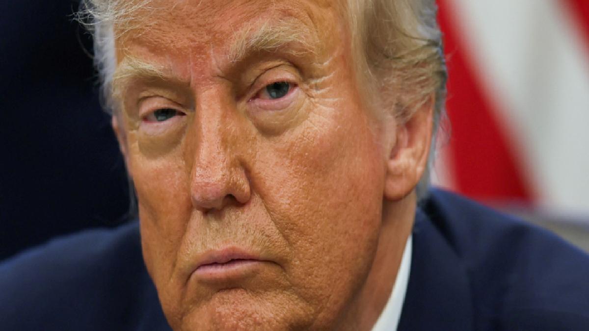 Donald Trump duyurdu: ABD, Husilere saldırıları durduruyor