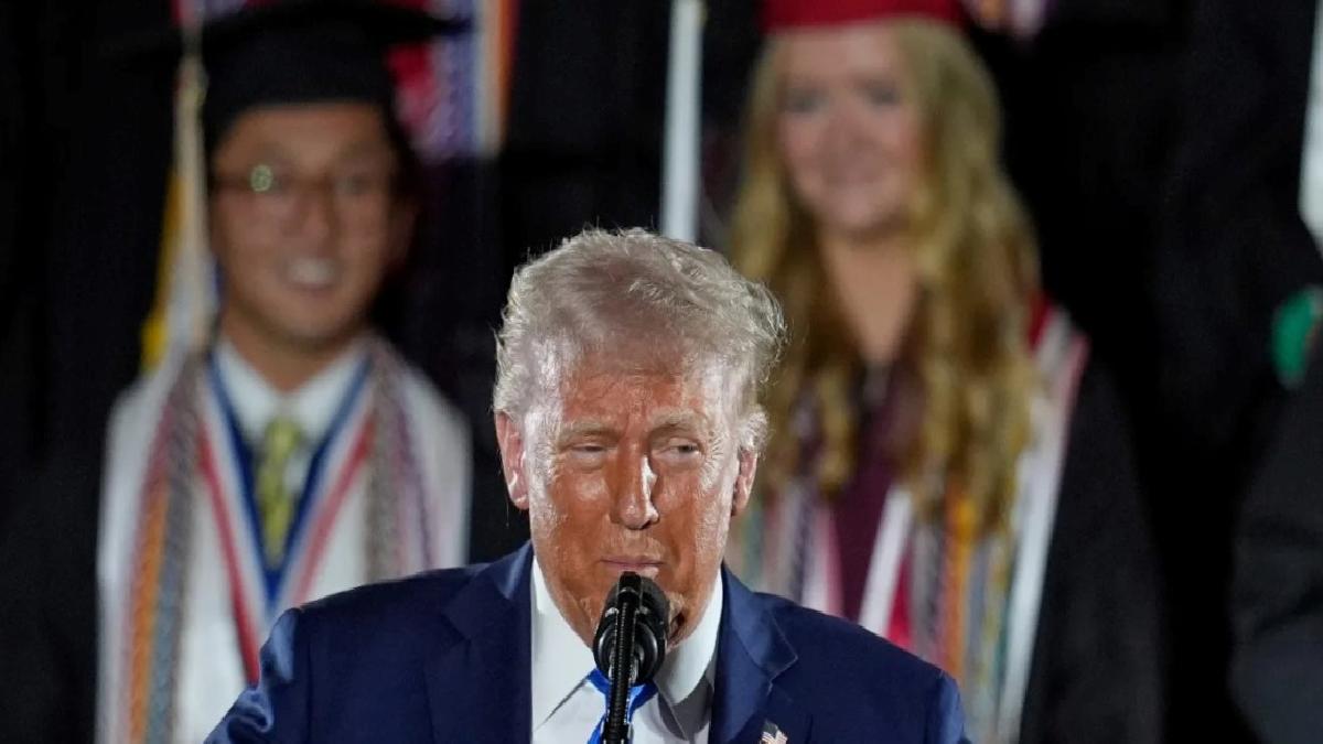 Donald Trump: Düzensiz göçmen geçişini yüzde 99 azalttık