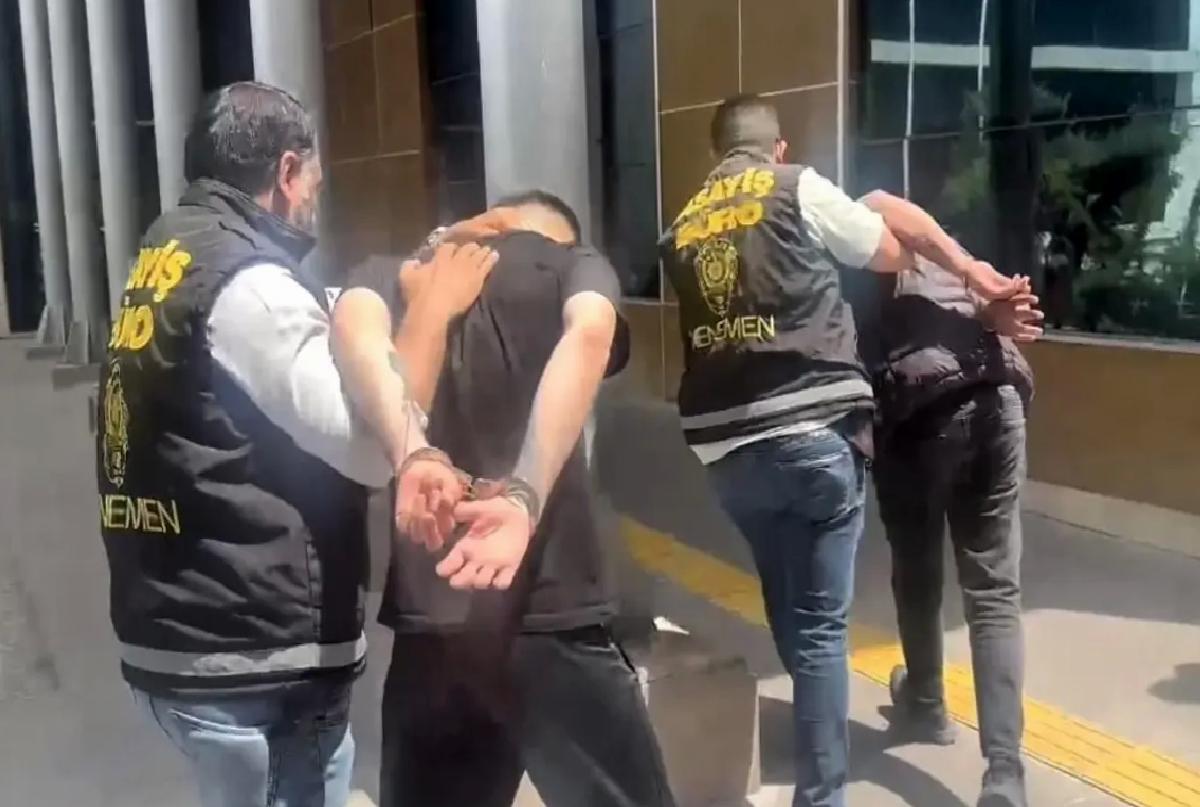 Dronla Uyuşturucu Sevkiyatı: İki Şüpheli Yakalandı