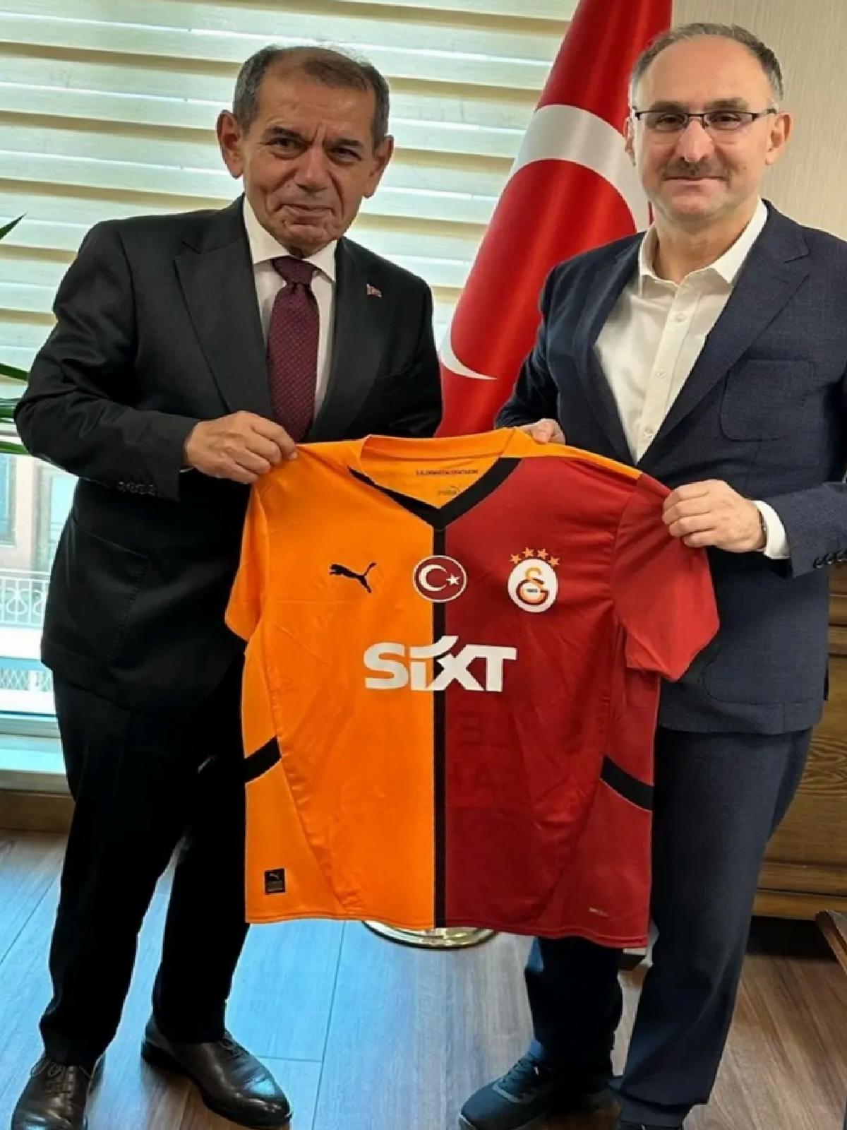 Dursun Özbek’ten Süleyman Şahin’e Ziyaret
