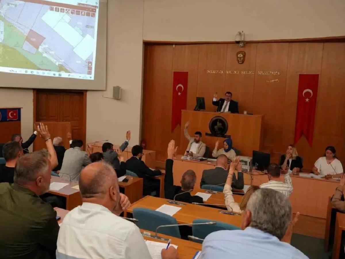 Düzce Belediye Meclisi’nden Evsel Atık Tarifelerine Değişiklik