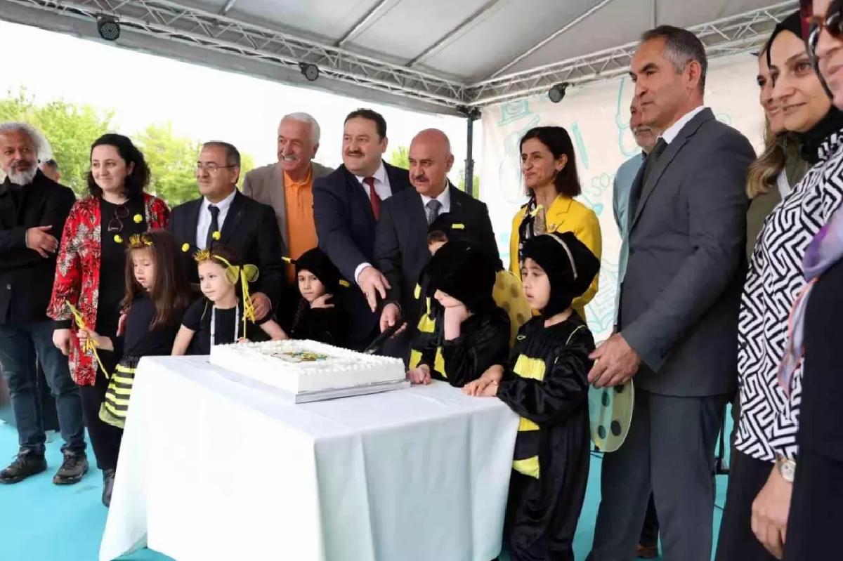 Düzce’de Dünya Arı Günü Kutlaması