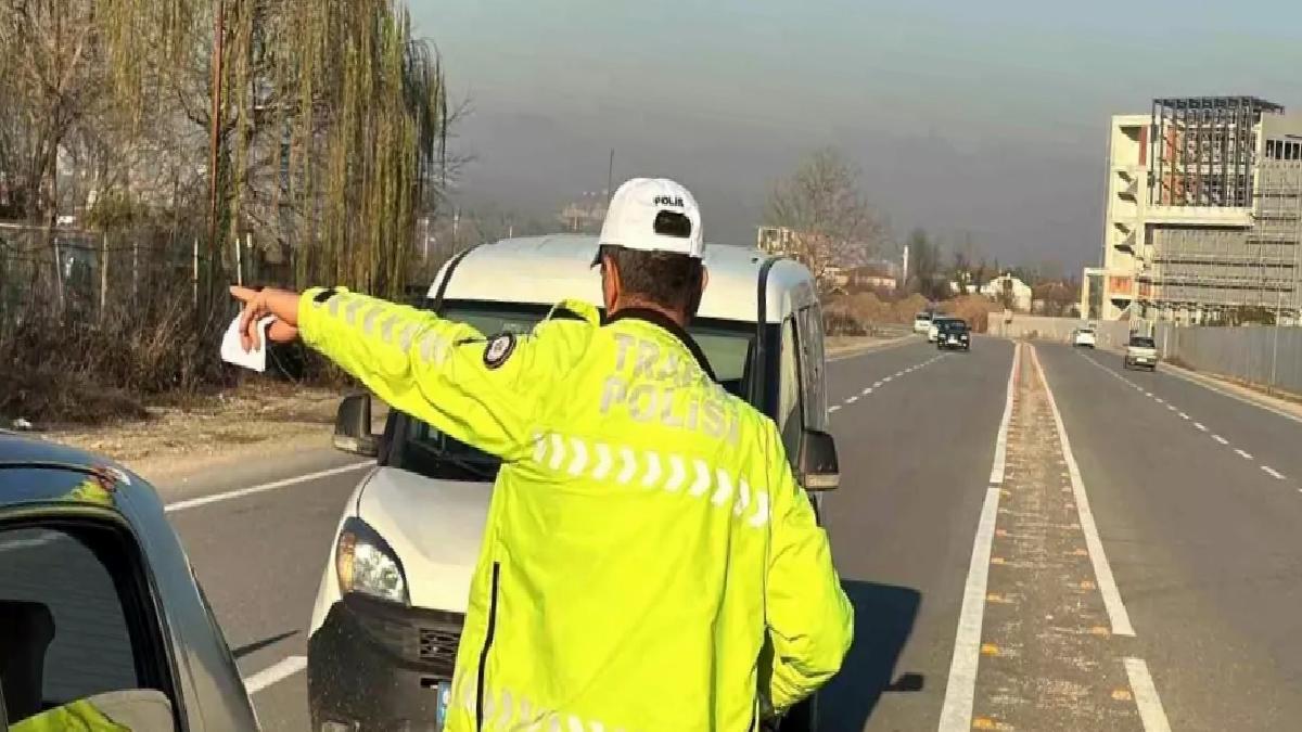 Düzce’de Trafik Denetiminde 240 Araç Men Edildi