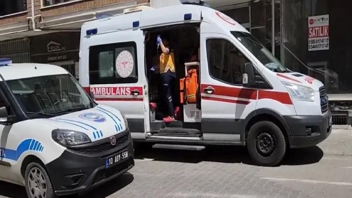 Edremit’te Bıçaklı Kavga: 2 Yaralı