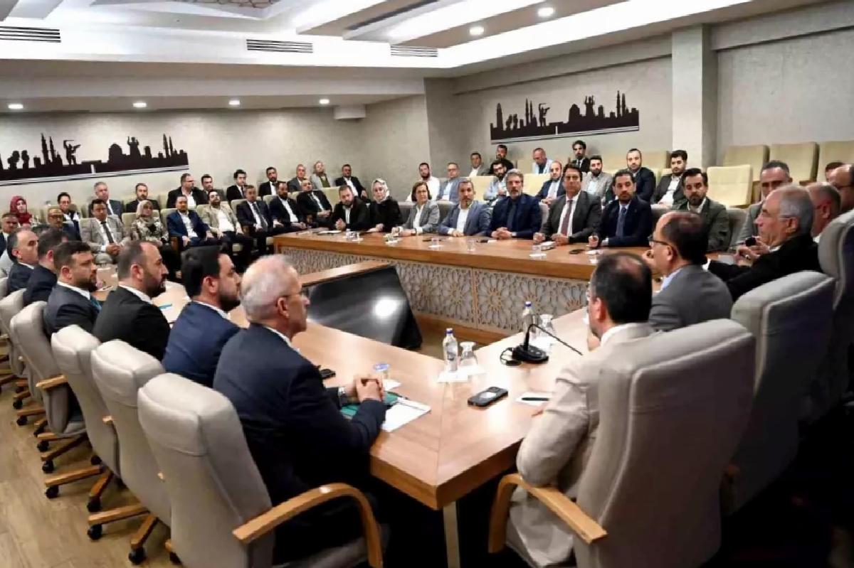 Efkan Ala, Bursa İl Başkanlığı’nı Ziyaret Etti