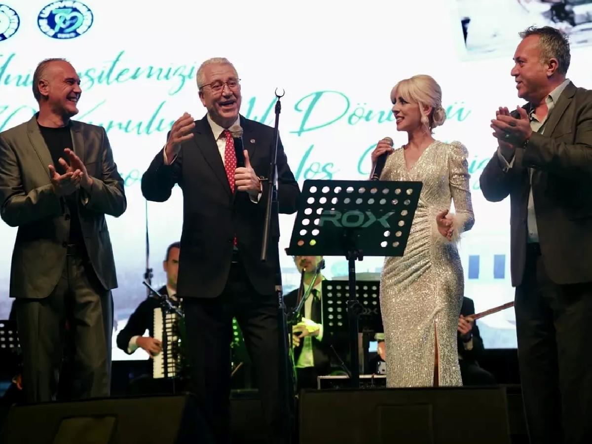 Ege Üniversitesi 70. Yıl Dönümünü Coşkuyla Kutladı