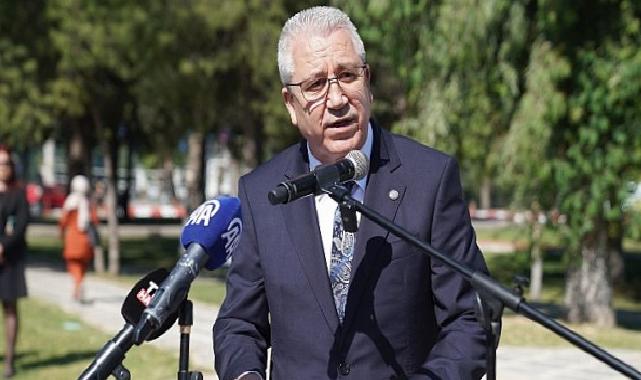 Ege Üniversitesinde “70. Yıl Anıtı” törenle açıldı