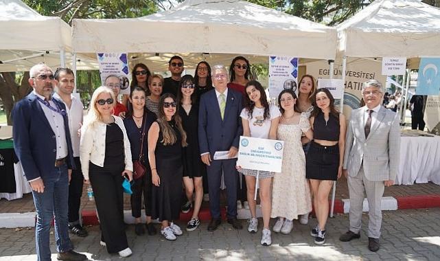 Ege Üniversitesinde bahar şenliği ateşi yakıldı