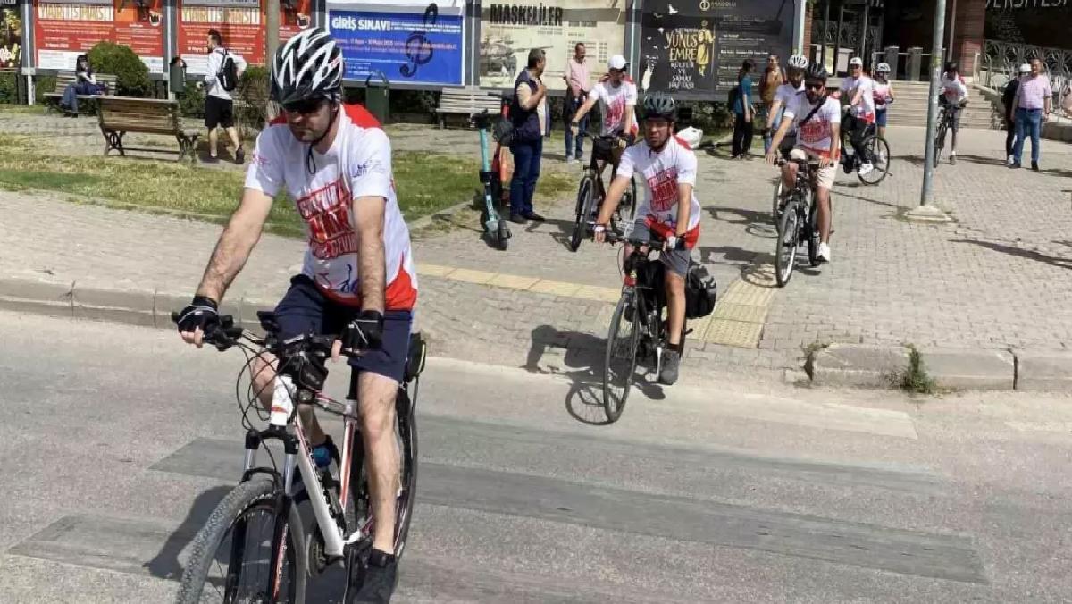 Eğitim Çalışanları Ankara’ya Bisikletle Gidiyor