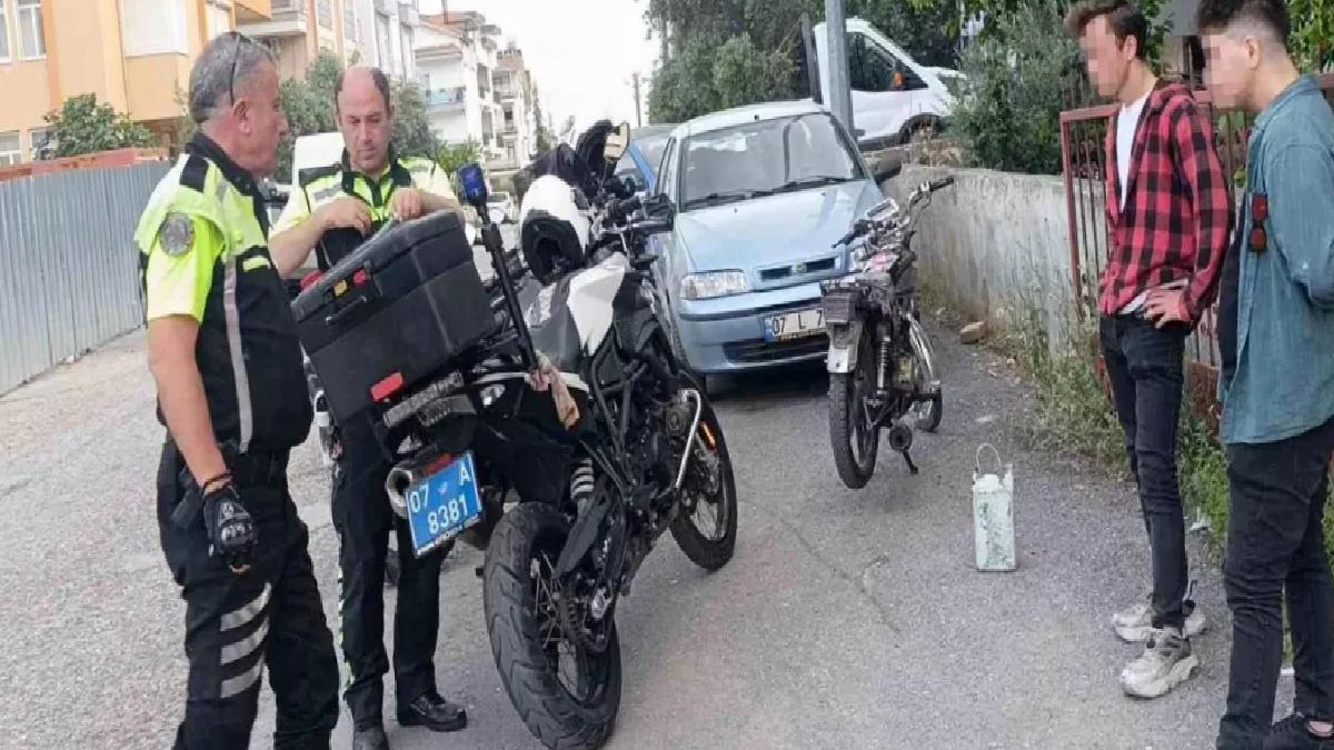 Ehliyetsiz Motosiklet Sürücüsü Yakalandı