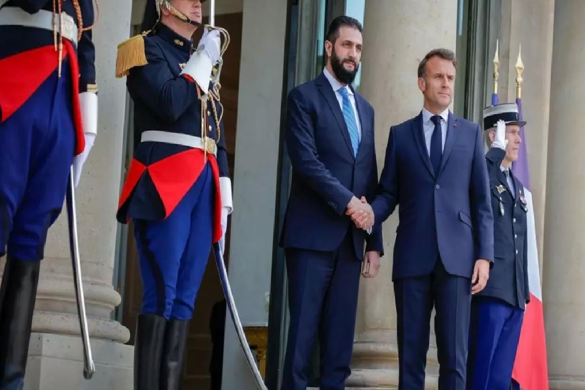 El-Şara ve Macron Elysee’de Buluştu