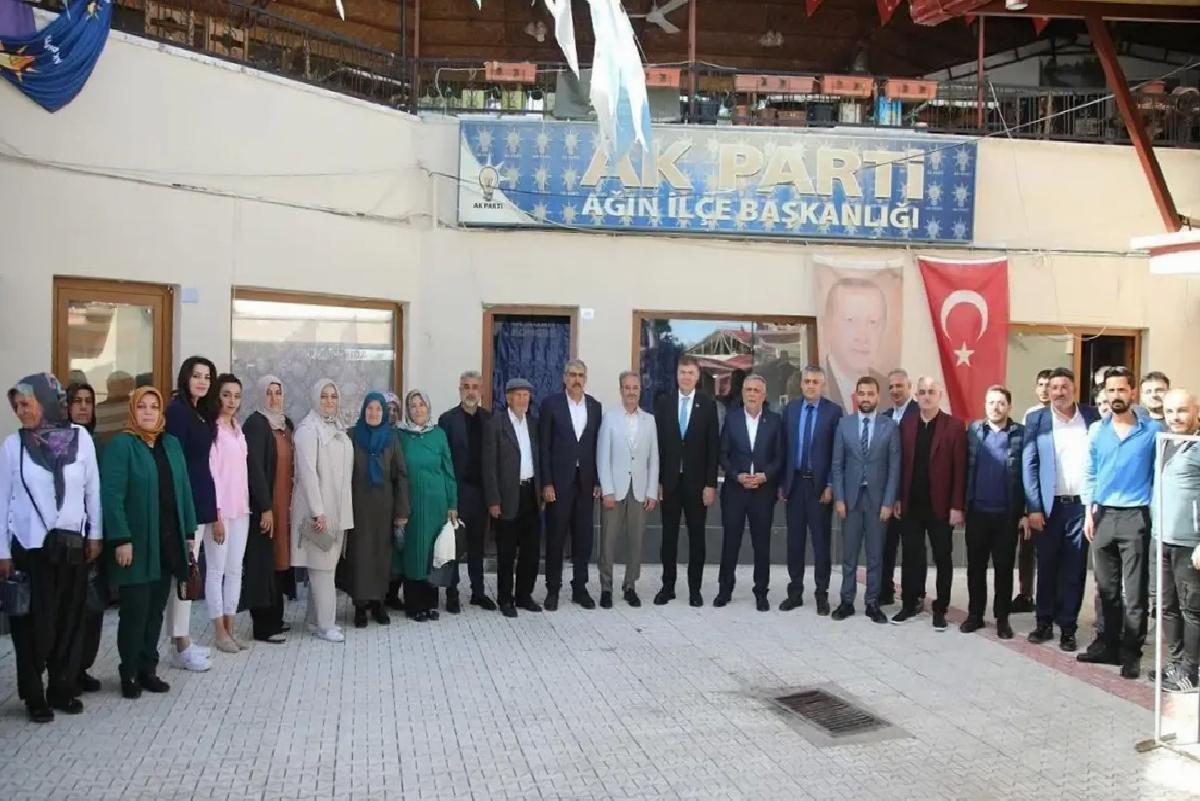 Elazığ’da AK Parti Toplantısı Gerçekleşti