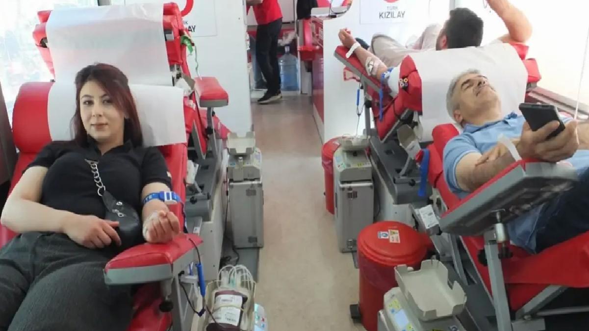 Elazığ’da Kan Bağışı Kampanyası Düzenlendi