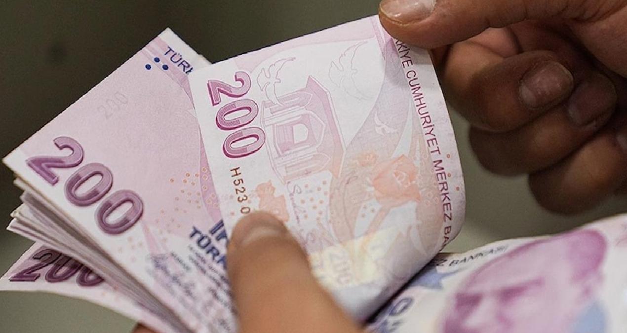 Emekli ve memurlara maaş düzenlemesi: Temmuz’da enflasyon farkı yansıyacak