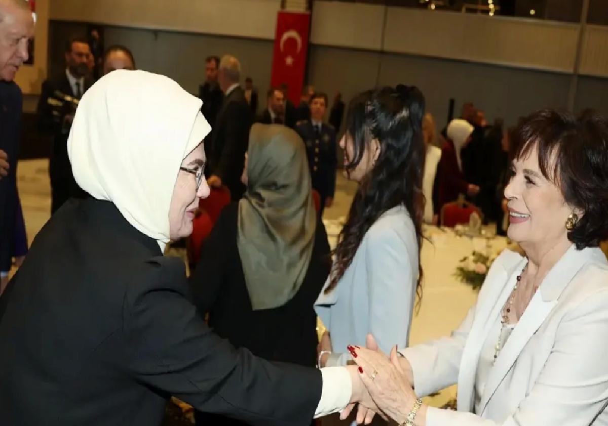 Emine Erdoğan’dan “Anneyle Güçlü Aile, Aileyle Güçlü Türkiye” programına ilişkin paylaşım