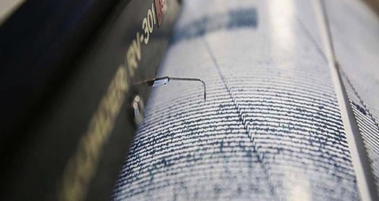 Endonezya’da 6 büyüklüğünde deprem