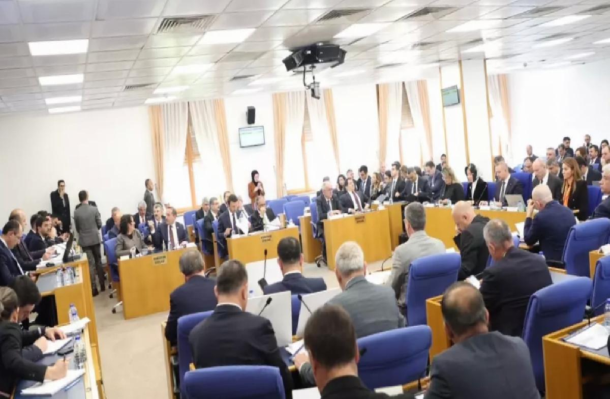 Enflasyon Belirsizlikleri ve Dezenflasyon Süreci