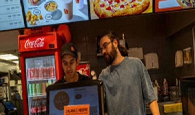 Engel tanımadı girdiği işte ayın elemanı seçildi