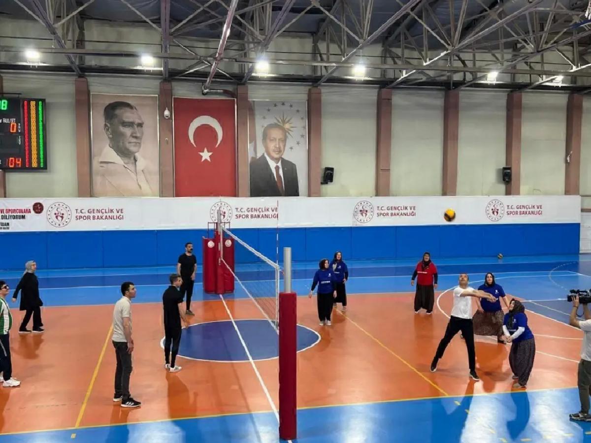 Engelliler Haftası’nda Voleybol Maçı