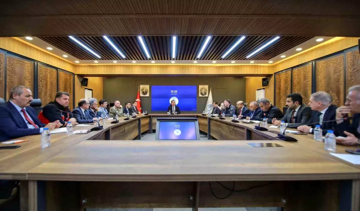 Erzincan’da Birim Amirleri Toplantısı Yapıldı