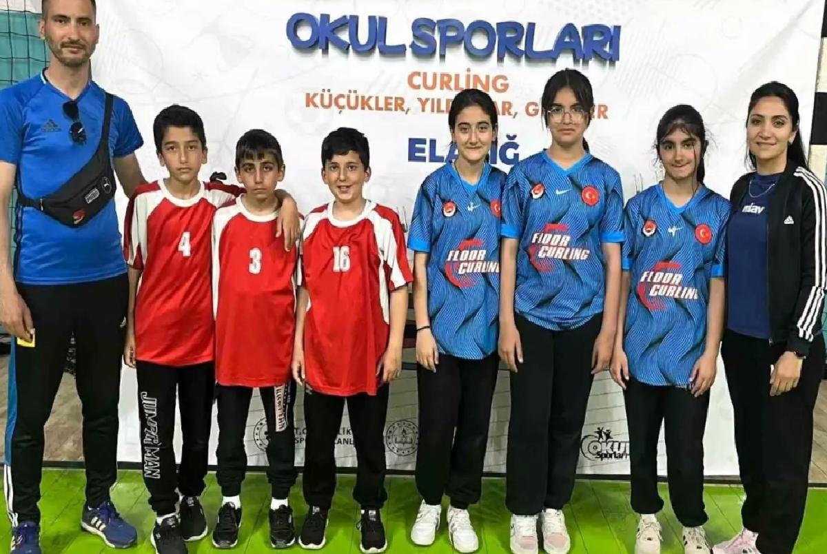 Erzincan’ın Floor Curling takımı Türkiye finallerinde