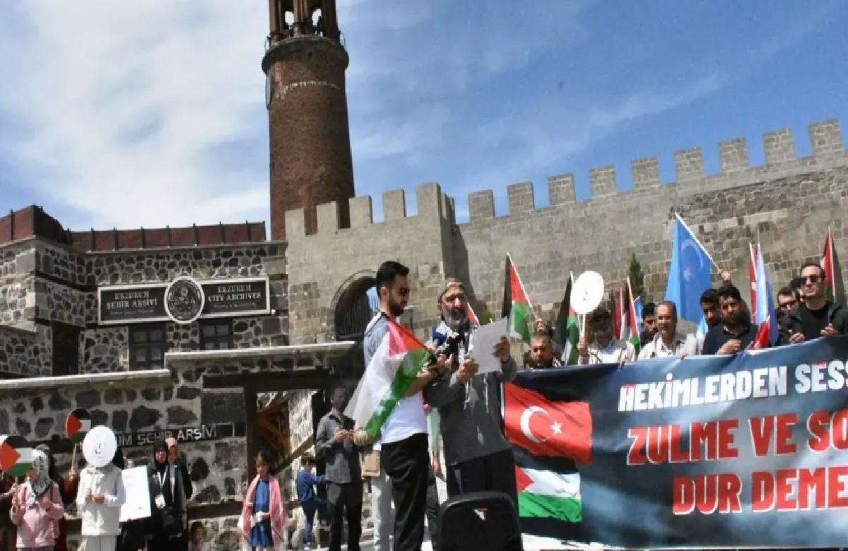 Erzurum’da hekim ve sağlıkçılar Gazze için yürüdü