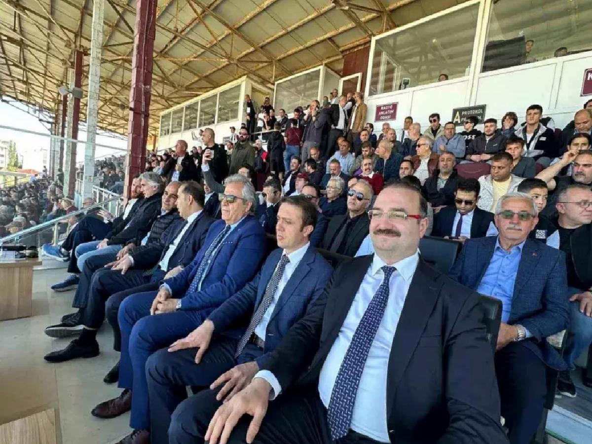Erzurumspor’un Süper Lig Umudu Ertelendi