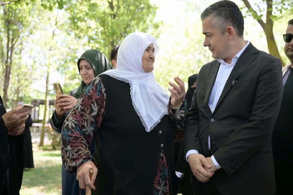 Esenyurt’ta Anneler Günü Pikniği