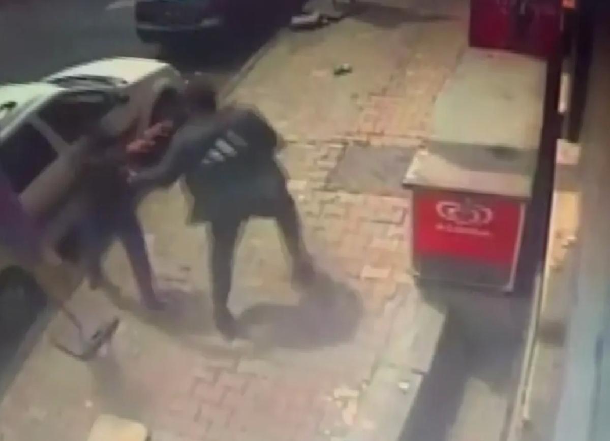 Esenyurt’ta Cinayet: Yanlışlıkla Vurulan Genç Hayatını Kaybetti
