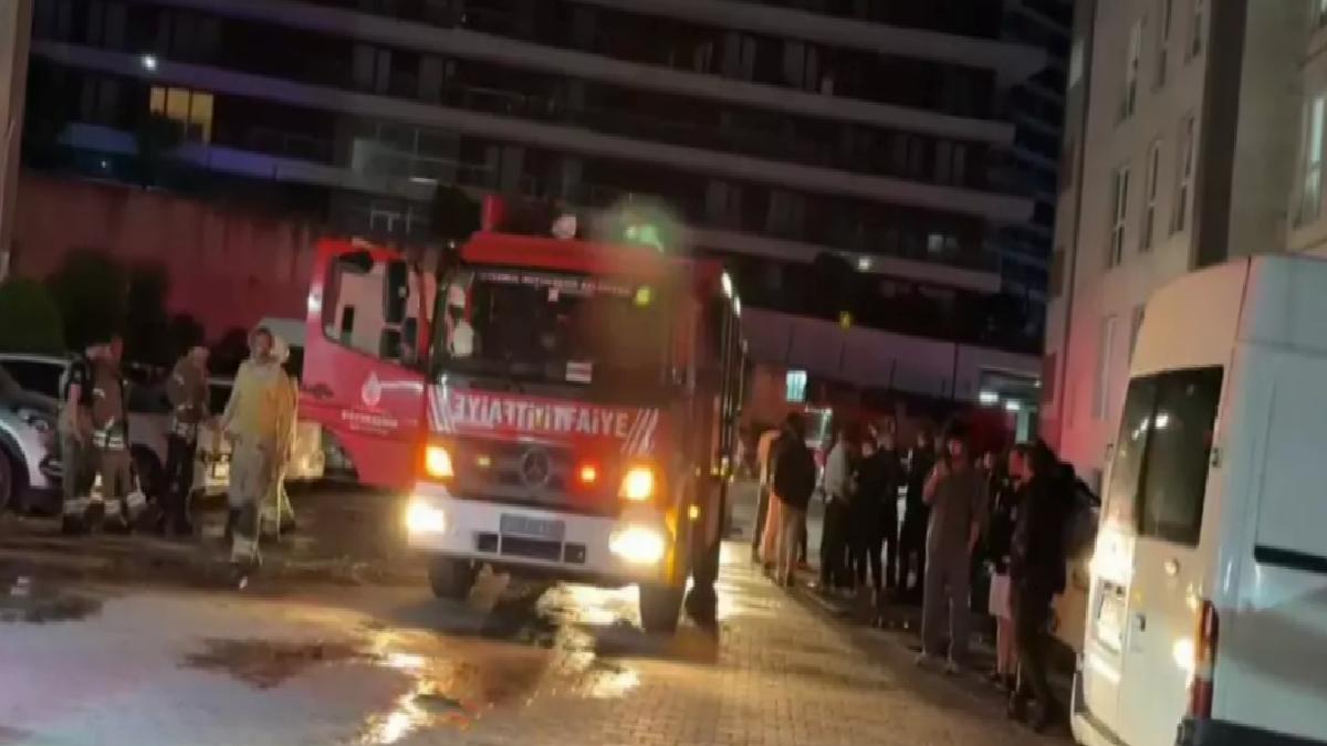 Esenyurt’ta Yangın: Kadın 8. Kattan Atlarken Yaralandı