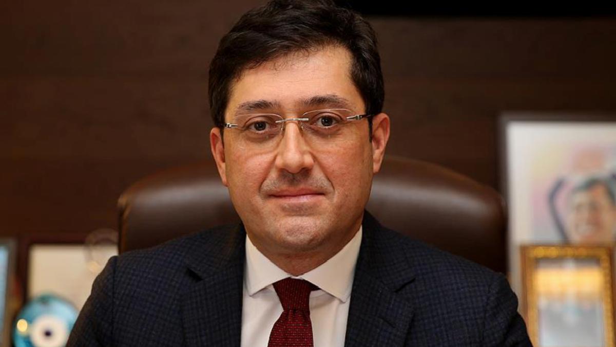 Eski Beşiktaş Belediye Başkanı Murat Hazinedar’a 2 yıl hapis ve siyasi yasak cezası