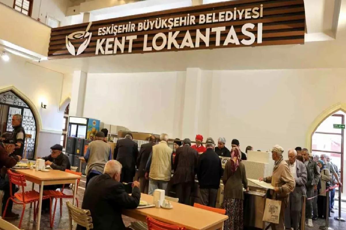Eskişehir Belediyesi’nden ‘Askıda Yemek’ Uygulaması İle Dayanışma Örneği