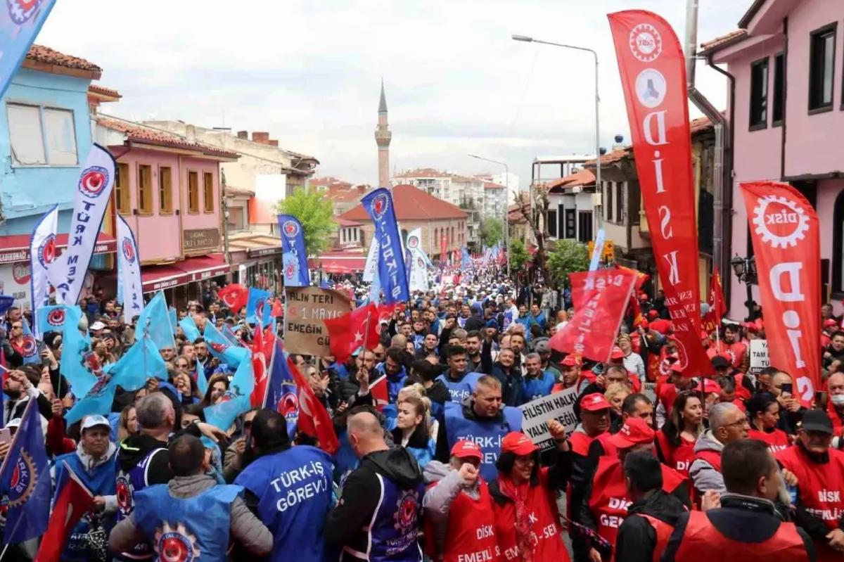 Eskişehir’de Coşkulu 1 Mayıs Kutlaması