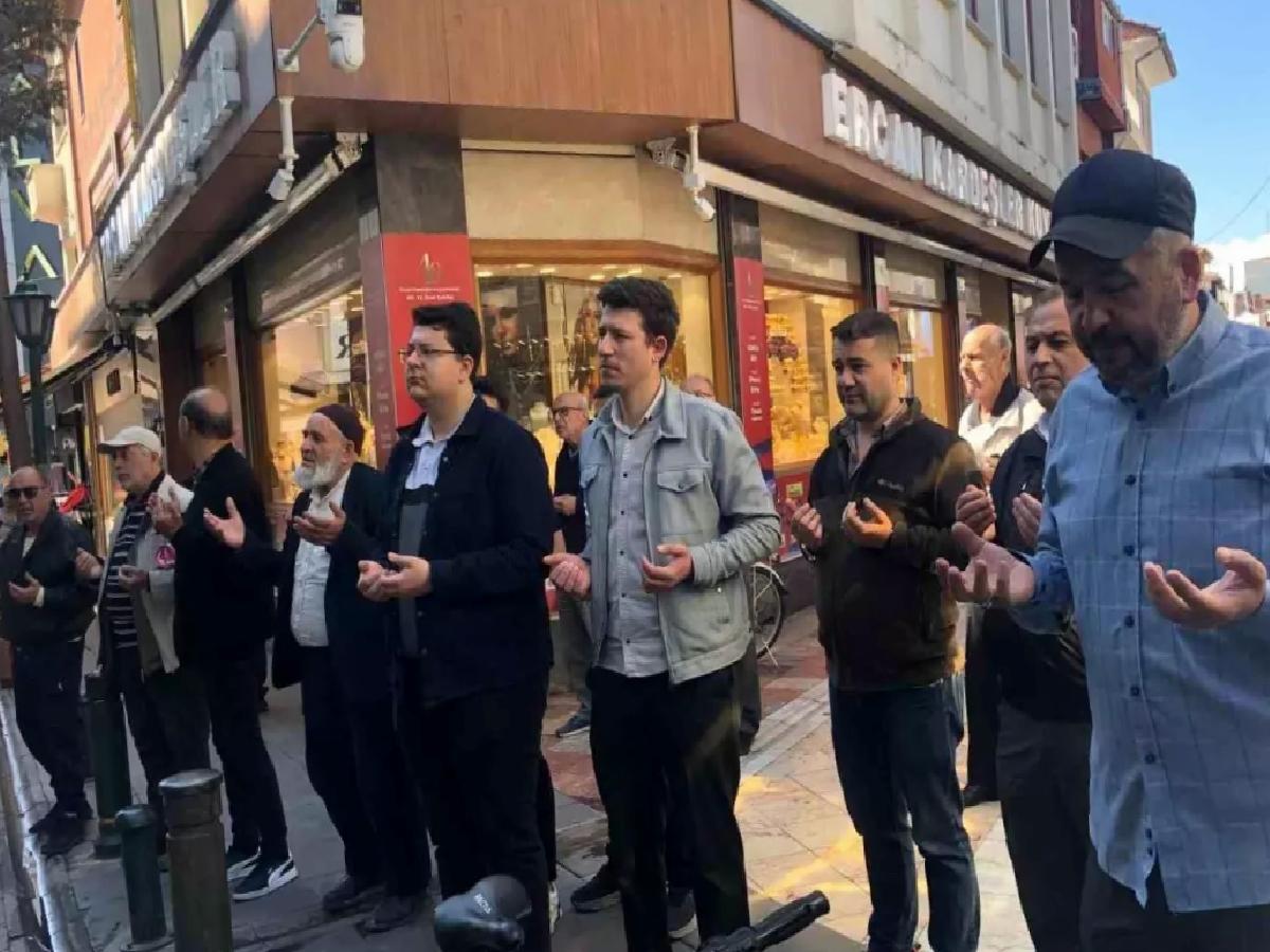 Eskişehir’de Esnaf Bereket Duası Geleneği