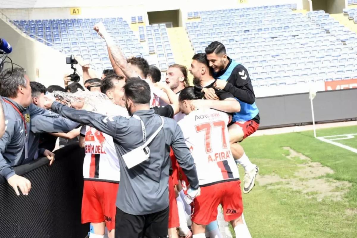 Eskişehirspor 3. Lig’e Yükseldi