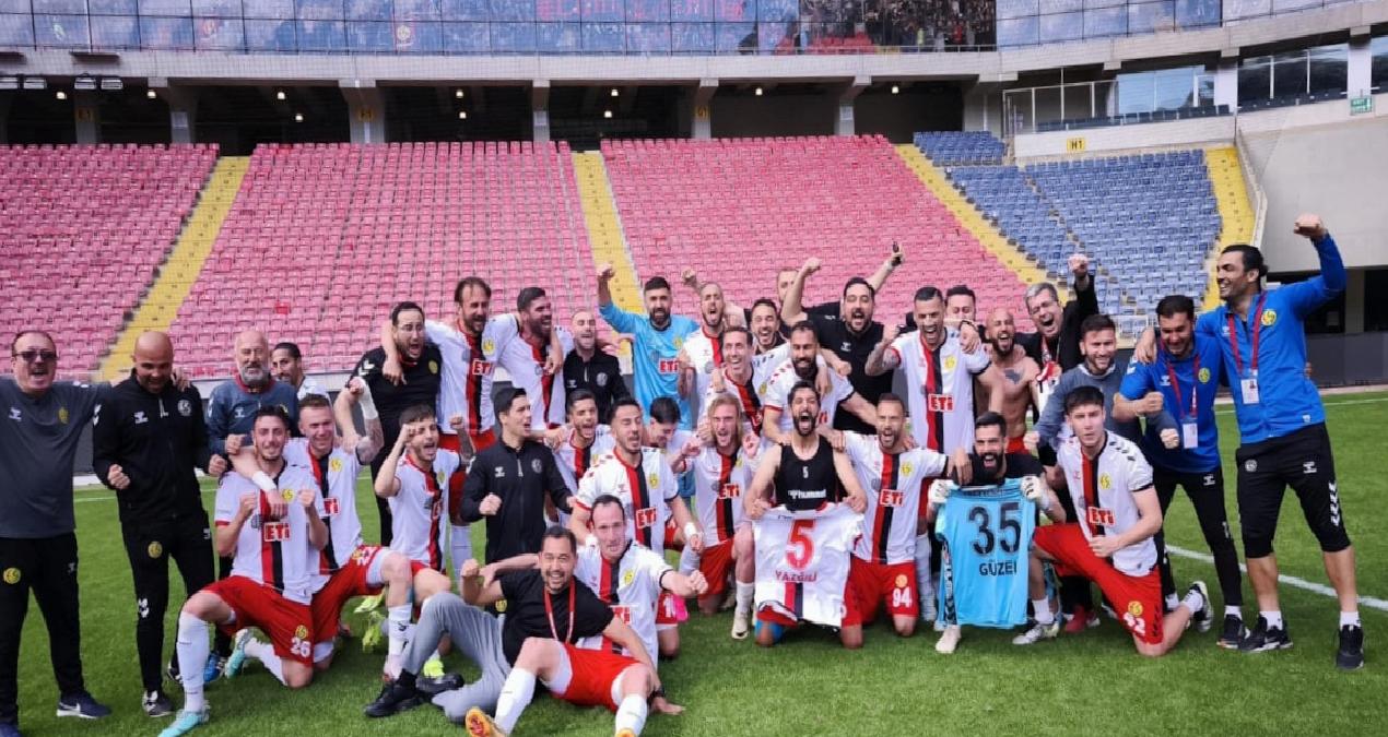 Eskişehirspor yeniden profesyonel ligde