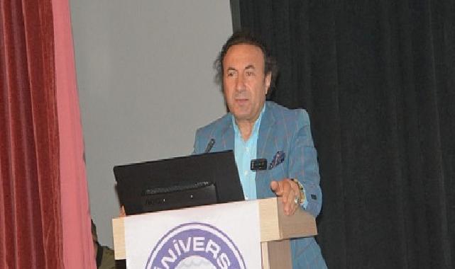 EÜ’de “Kriz Zamanlarında Din ve İnsanlığın Gelecek Ufku” söyleşisi gerçekleştirildi