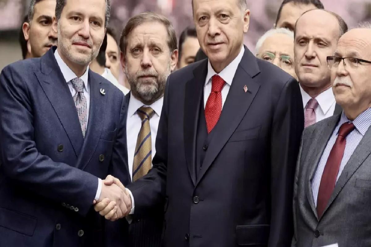 Fatih Erbakan, terörsüz Türkiye sürecine destek için 10 soru sıraladı
