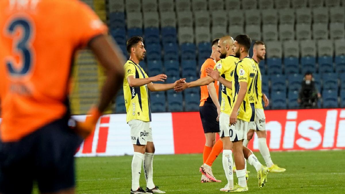 Fenerbahçe, Başakşehir’e karşı üst üste 7. galibiyetini aldı