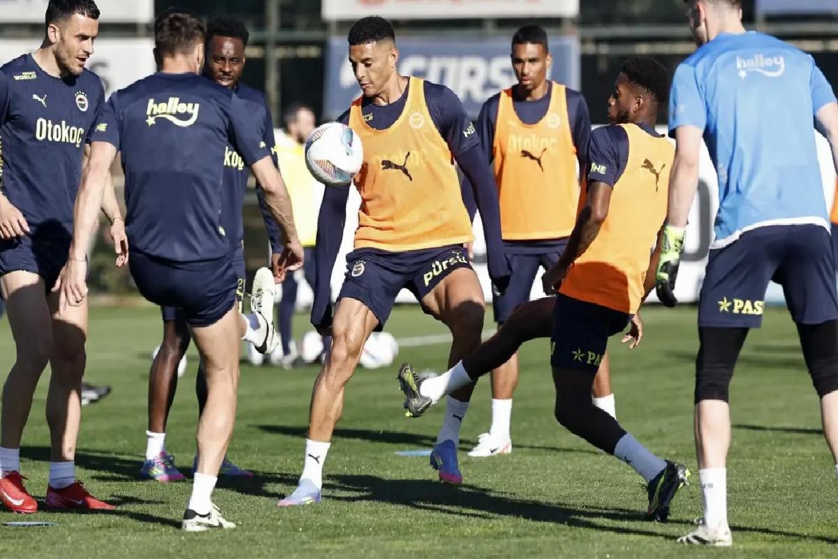 Fenerbahçe Beşiktaş Maçı Hazırlıklarını Tamamladı