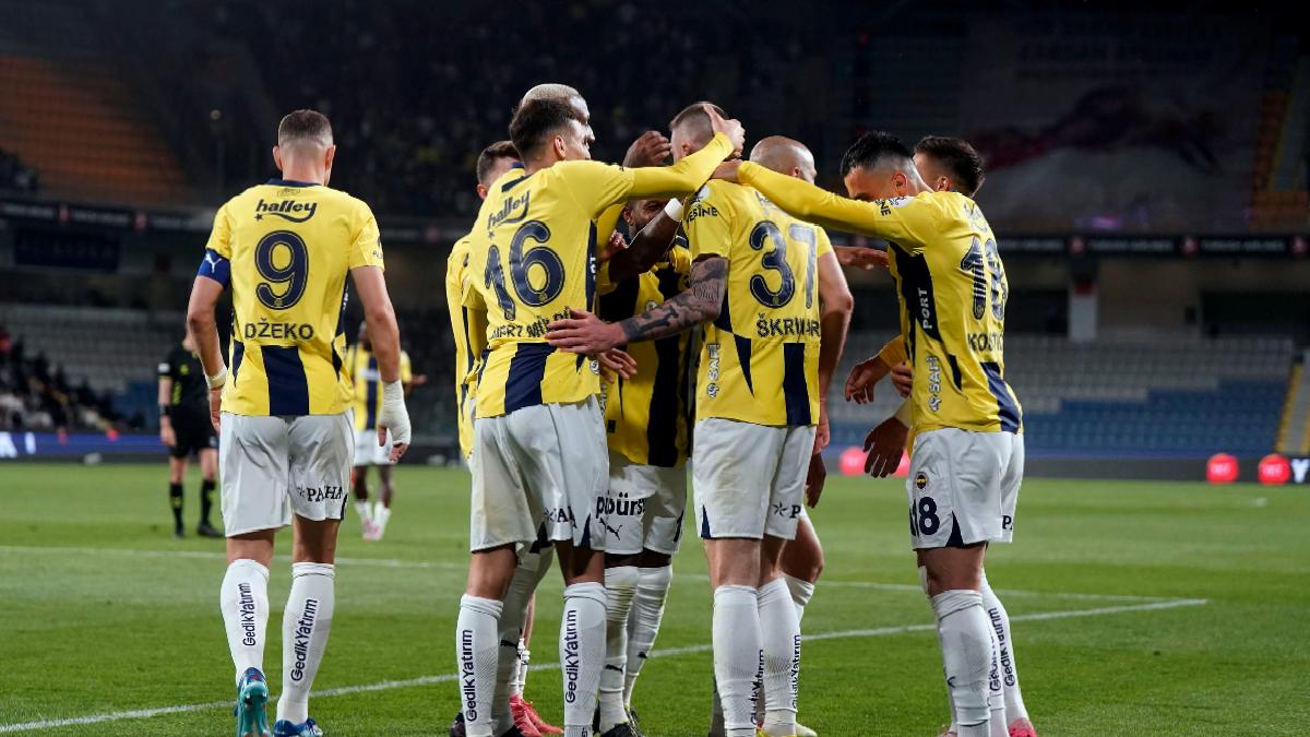 Fenerbahçe, dış sahada art arda 4. maçını kazandı