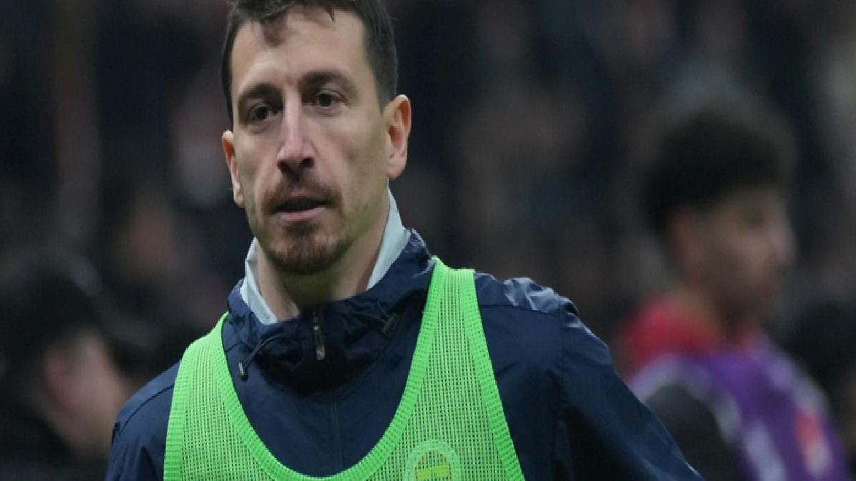 Fenerbahçe duyurdu! Mert Hakan Yandaş, ameliyat oldu
