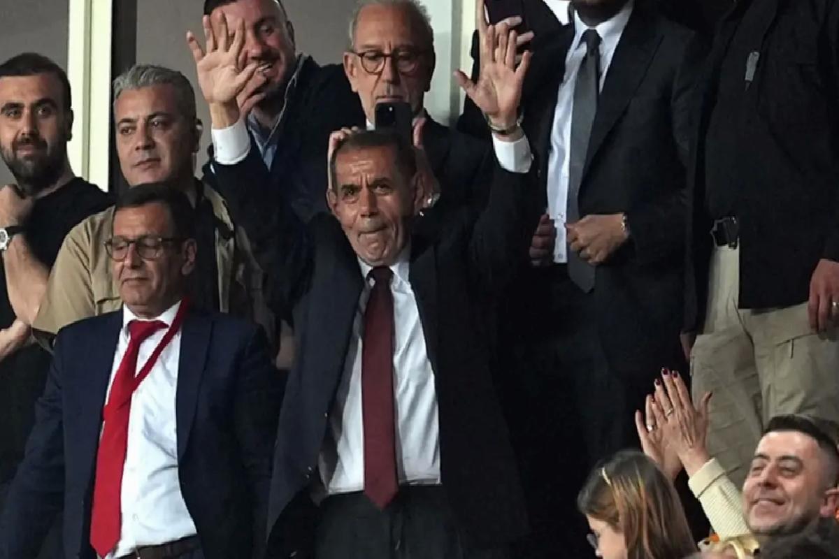 Fenerbahçeli efsane Galatasaray’ın şampiyonluğunu kutladı! Özbek ayakta alkışladı